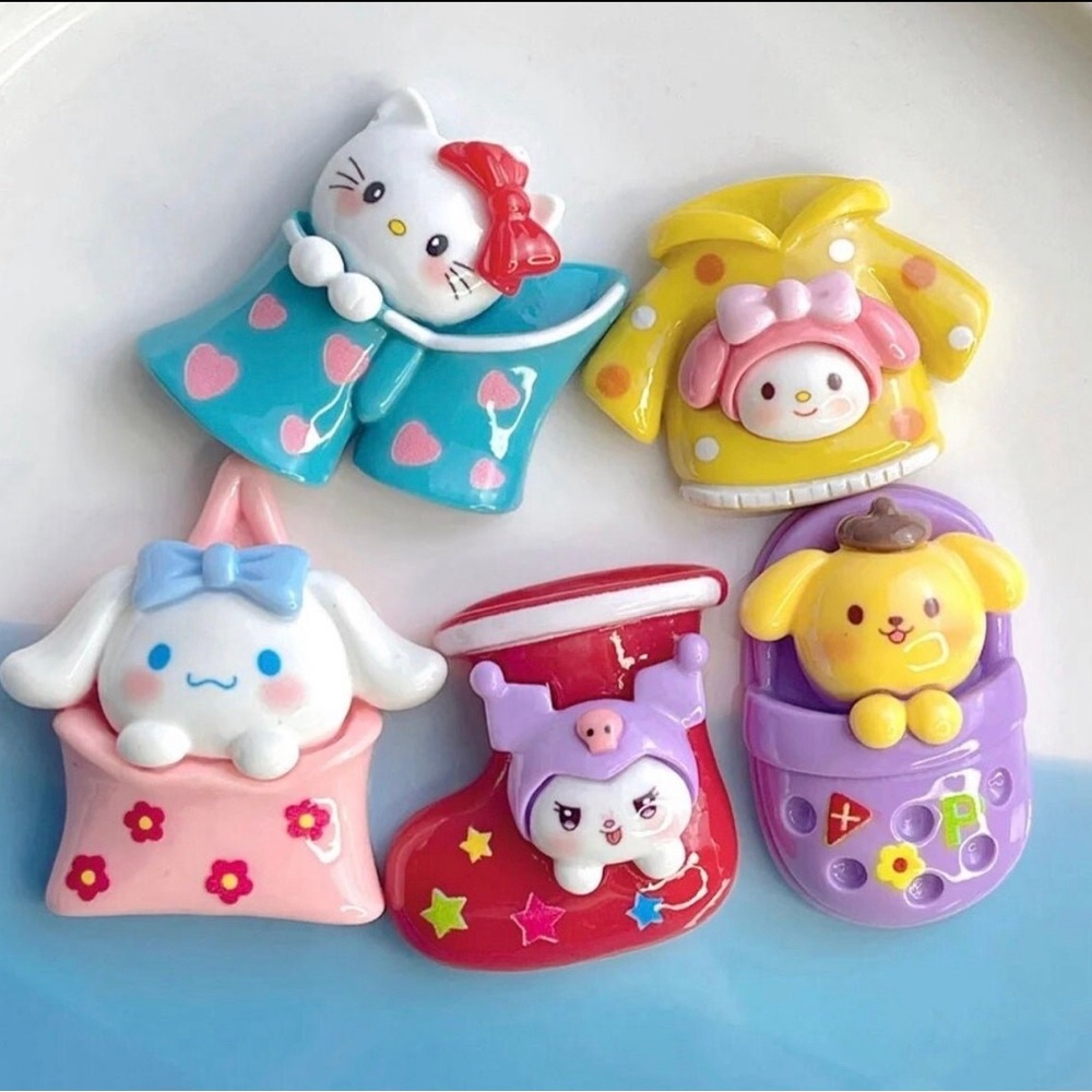 Set of 5 Resin Cartoon Kawaii Sanrio Character Lg. Charms